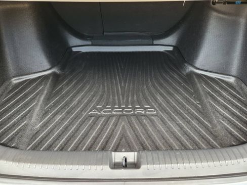 Used 2024 Honda Accord EX-L image 31