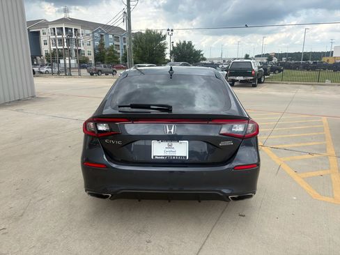 Certified 2022 Honda Civic Sport Touring image 7