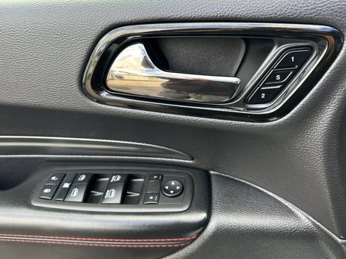 Used 2025 Dodge Durango GT AWD/4WD image 10