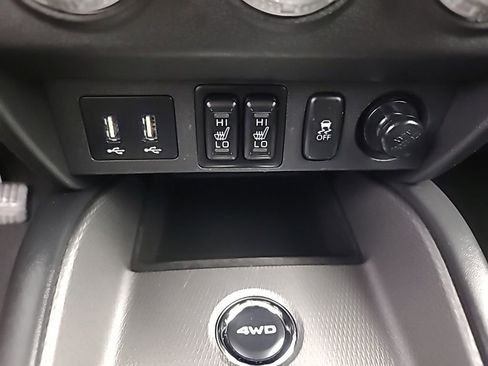 Used 2024 Mitsubishi Outlander Sport SE image 34