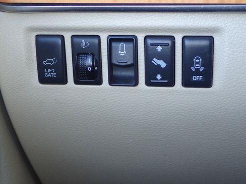 Used 2009 INFINITI QX56 4WD image 25