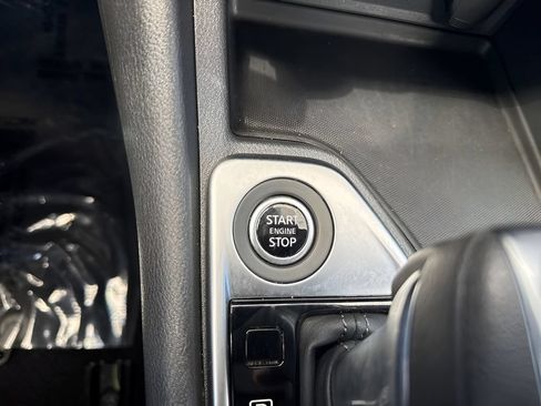 Used 2025 Nissan Sentra SV FWD image 21