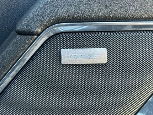 Used 2024 GMC Sierra 3500 SLT w/ SLT Convenience Package AWD/4WD image 19