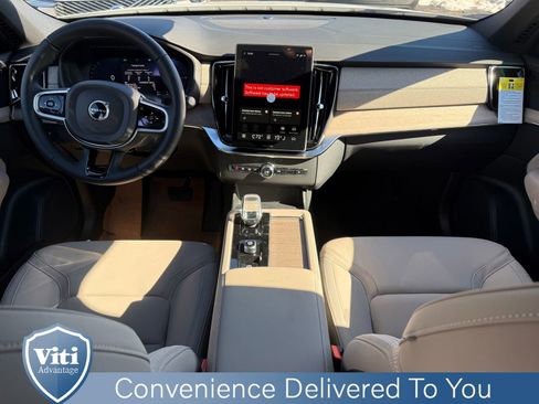 New 2026 Volvo XC90 T8 Plus w/ Protection Package Premier image 2