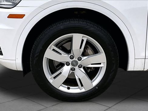 Used 2018 Audi Q5 2.0T Premium AWD/4WD image 11
