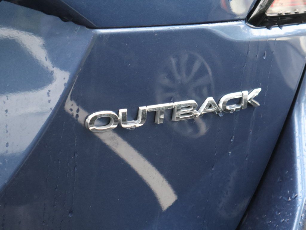 Used 2022 Subaru Outback Limited AWD/4WD image 8