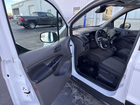 Used 2020 Ford Transit Connect XL image 19