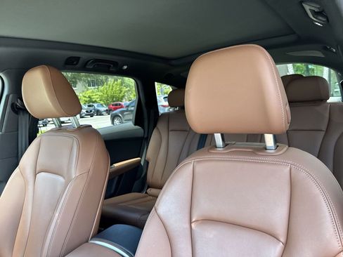 Used 2025 Audi Q7 3.0T Premium Plus AWD/4WD image 42
