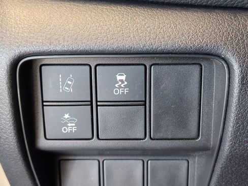 Used 2020 Honda CR-V LX image 23