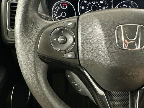 Used 2018 Honda HR-V EX image 15