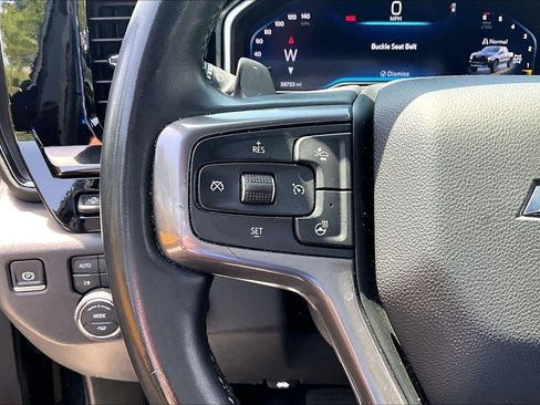 Used 2024 Chevrolet Silverado 1500 ZR2 w/ Technology Package AWD/4WD image 18