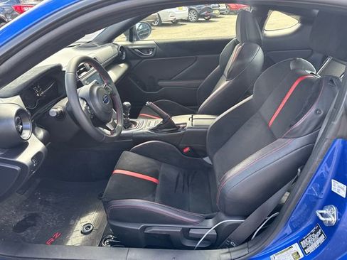 Used 2024 Subaru BRZ Limited RWD image 14
