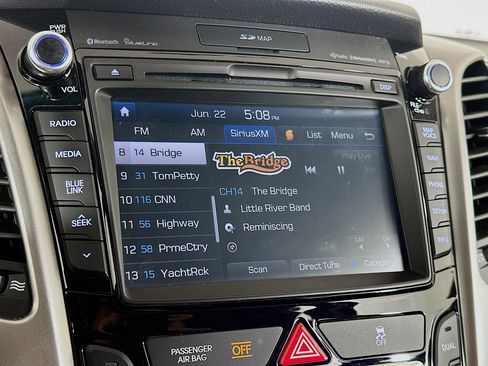 Used 2016 Hyundai Elantra GT w/ Option Group 03 FWD image 21