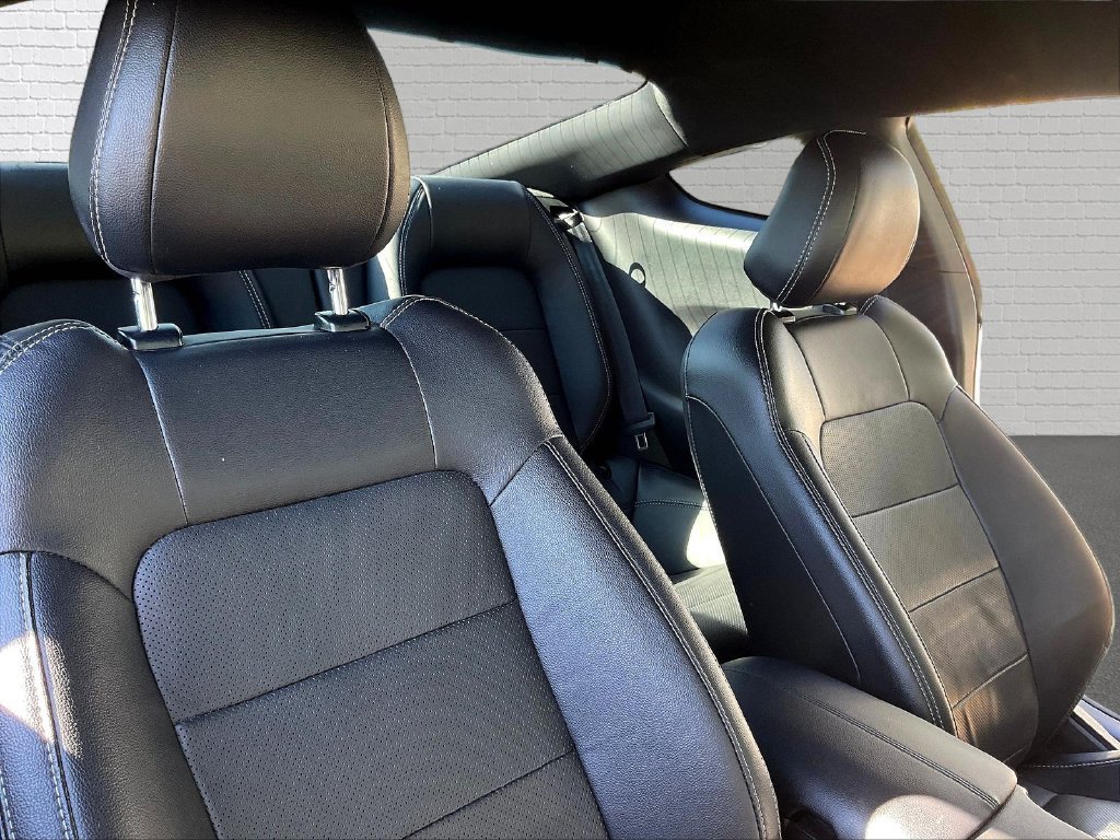 Used 2021 Ford Mustang GT Premium w/ Black Accent Package RWD image 26