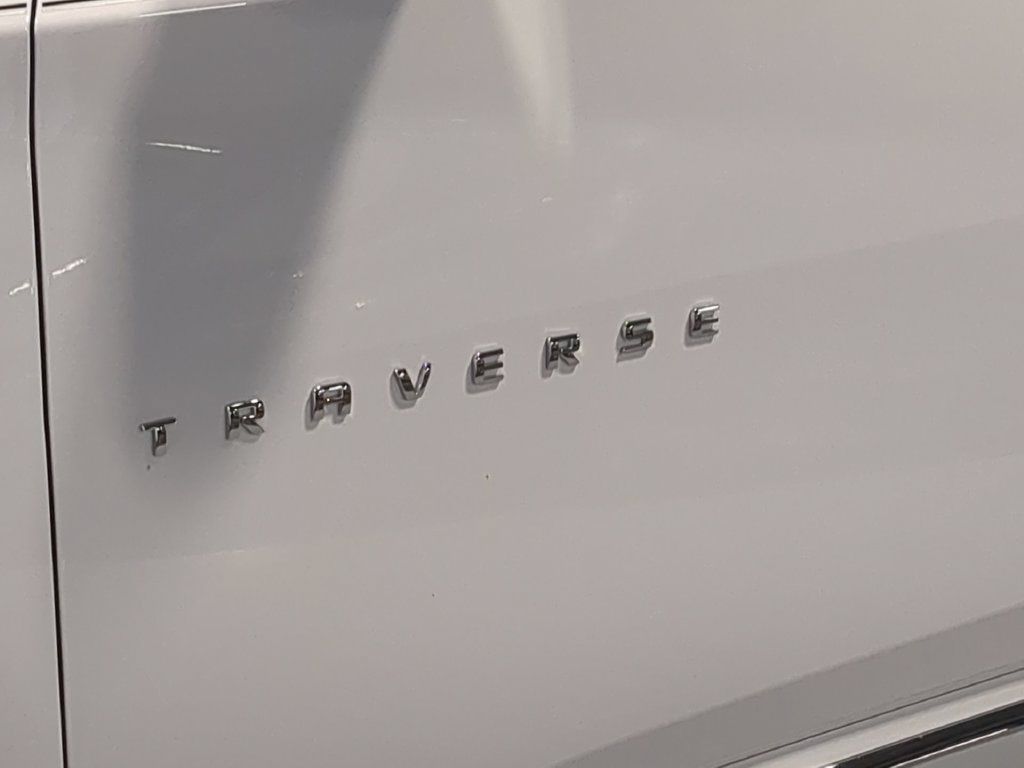 Used 2023 Chevrolet Traverse Premier w/ LPO, Floor Liner Package FWD image 13