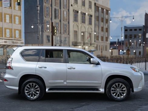 Used 2015 Lexus GX 460 Luxury AWD/4WD image 8
