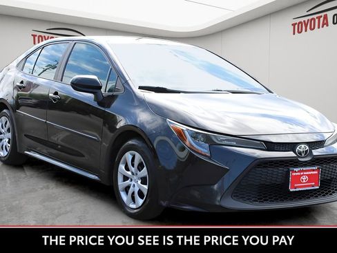Used 2020 Toyota Corolla LE FWD image 5