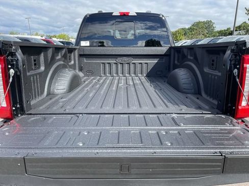 New 2026 Ford F250 Lariat w/ Black Appearance Package AWD/4WD image 25