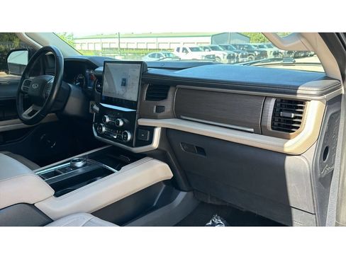 Used 2023 Ford Expedition Max Limited RWD image 43