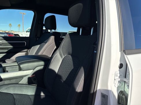 New 2026 RAM 1500 Big Horn AWD/4WD image 14