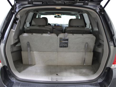 Used 2012 Toyota Highlander SE image 27