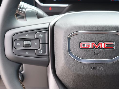 New 2026 GMC Sierra 1500 AT4 image 19