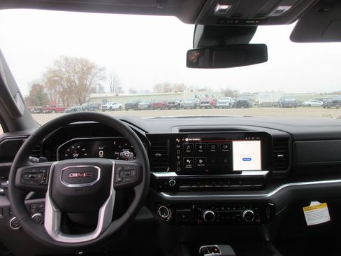 New 2026 GMC Sierra 1500 SLT w/ SLT Convenience Package image 16