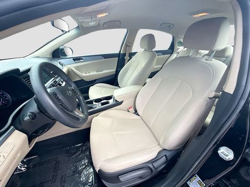 Used 2018 Hyundai Sonata SE FWD image 20