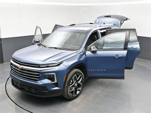 New 2026 Chevrolet Traverse High Country w/ LPO, Floor Liner Package image 57