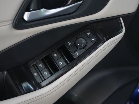 Used 2023 Nissan Rogue SV w/ SV Premium Package image 21