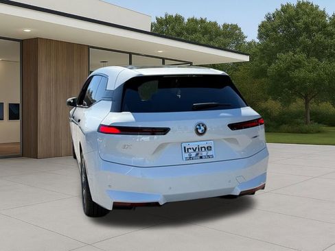 New 2026 BMW iX xDrive45 image 11