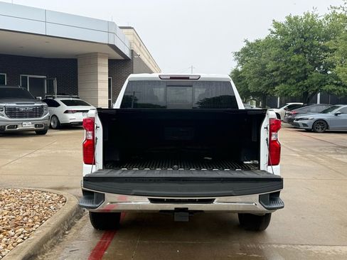 Used 2020 Chevrolet Silverado 1500 LT w/ Texas Edition image 5