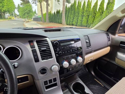 Used 2007 Toyota Tundra SR5 AWD/4WD image 14