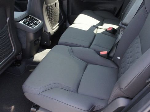 New 2026 Volvo XC90 B6 Plus w/ Protection Package Premier image 22