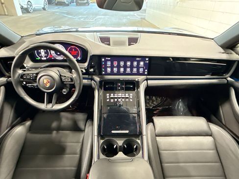 Certified 2025 Porsche Panamera 4 AWD/4WD image 16