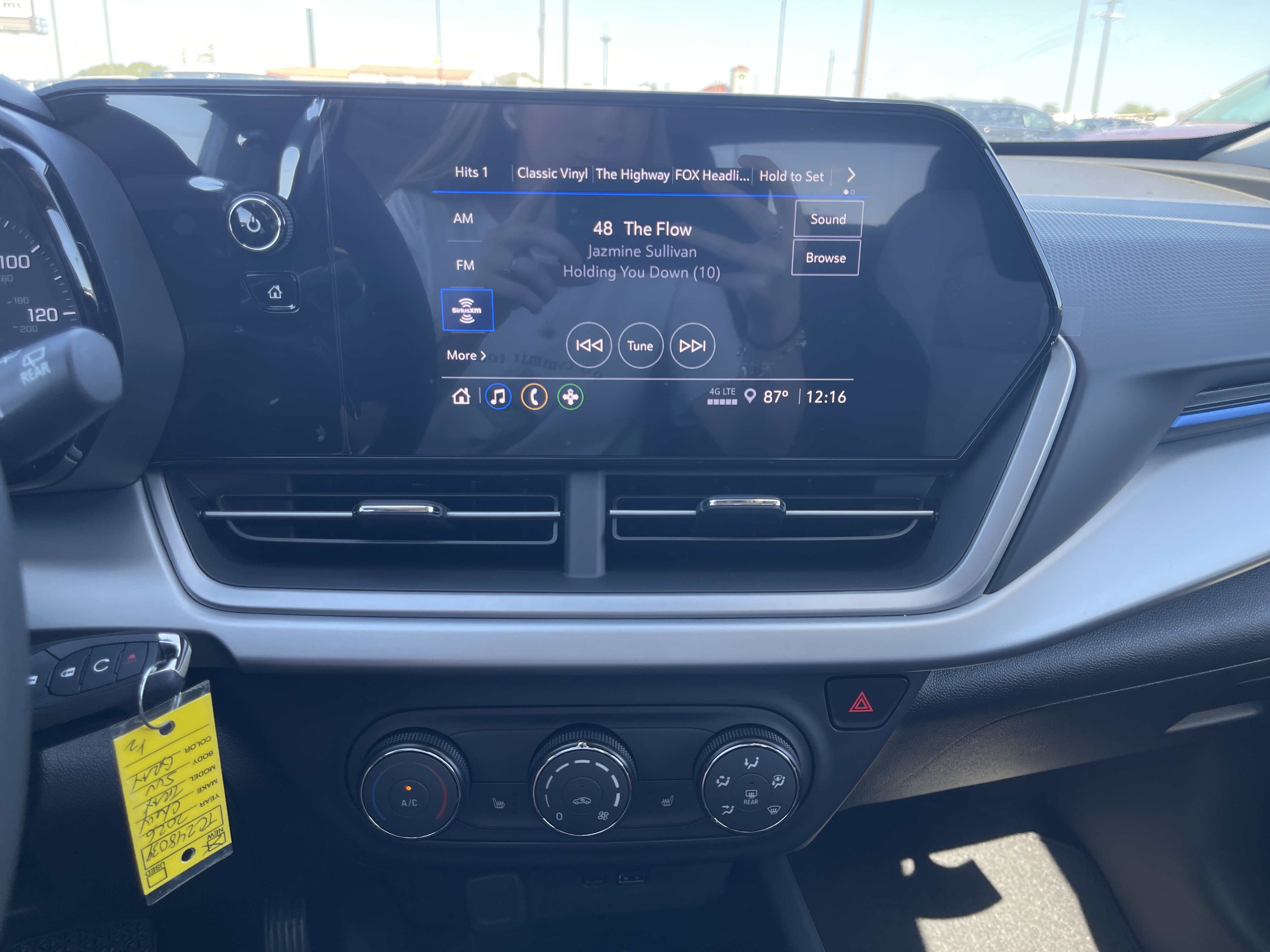 New 2026 Chevrolet Trax LS w/ LS Convenience Package FWD image 22