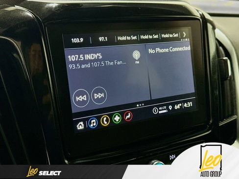 Used 2023 Chevrolet Traverse LT FWD image 17