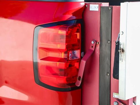 Used 2015 Chevrolet Silverado 2500 W/T image 8