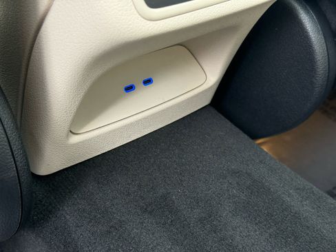 New 2026 Mercedes-Benz GLC 350e 4MATIC image 32