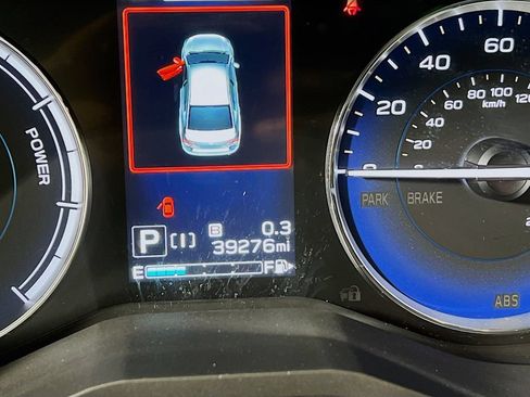 Used 2020 Subaru Crosstrek Hybrid w/ Moonroof Package w/Navigation AWD/4WD image 11