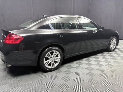 Used 2010 INFINITI G37 x Sedan w/ Premium Pkg AWD/4WD image 17