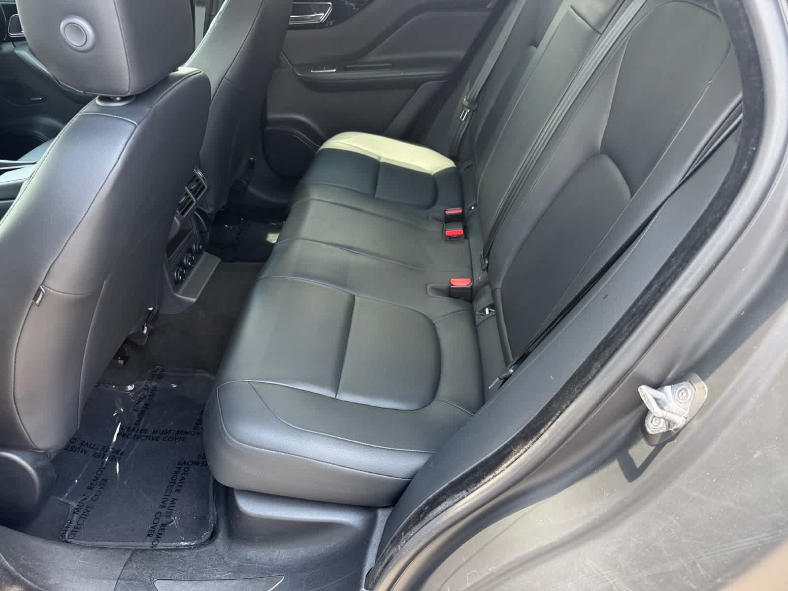 Used 2020 Jaguar F-PACE Premium AWD/4WD image 11