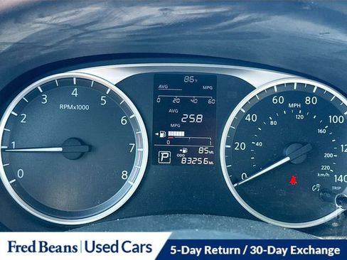 Used 2022 Nissan Kicks S w/ Interior Electronics Package FWD image 8