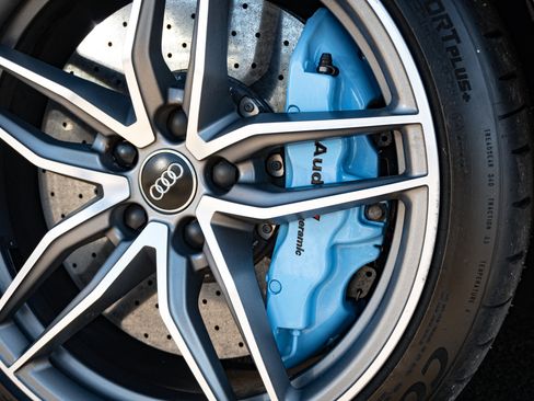 Used 2017 Audi R8 V10 plus image 15