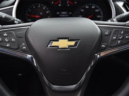 Used 2024 Chevrolet Malibu LT image 16