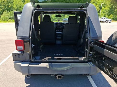 Used 2011 Jeep Wrangler Sport AWD/4WD image 29