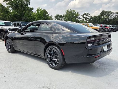 New 2026 Dodge Charger R/T w/ Blacktop Package AWD/4WD image 6