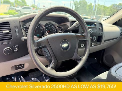 Used 2007 Chevrolet Silverado 2500 W/T w/ LS Package AWD/4WD image 12