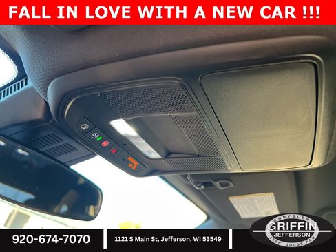 Used 2025 Chevrolet Equinox LT image 26