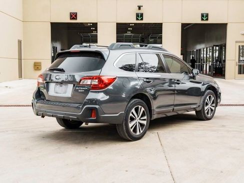 Used 2019 Subaru Outback 3.6R Limited image 7